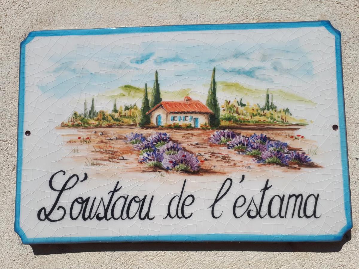 לינה וארוחת בוקר Rocbaron L'Oustaou De L'Estama מראה חיצוני תמונה